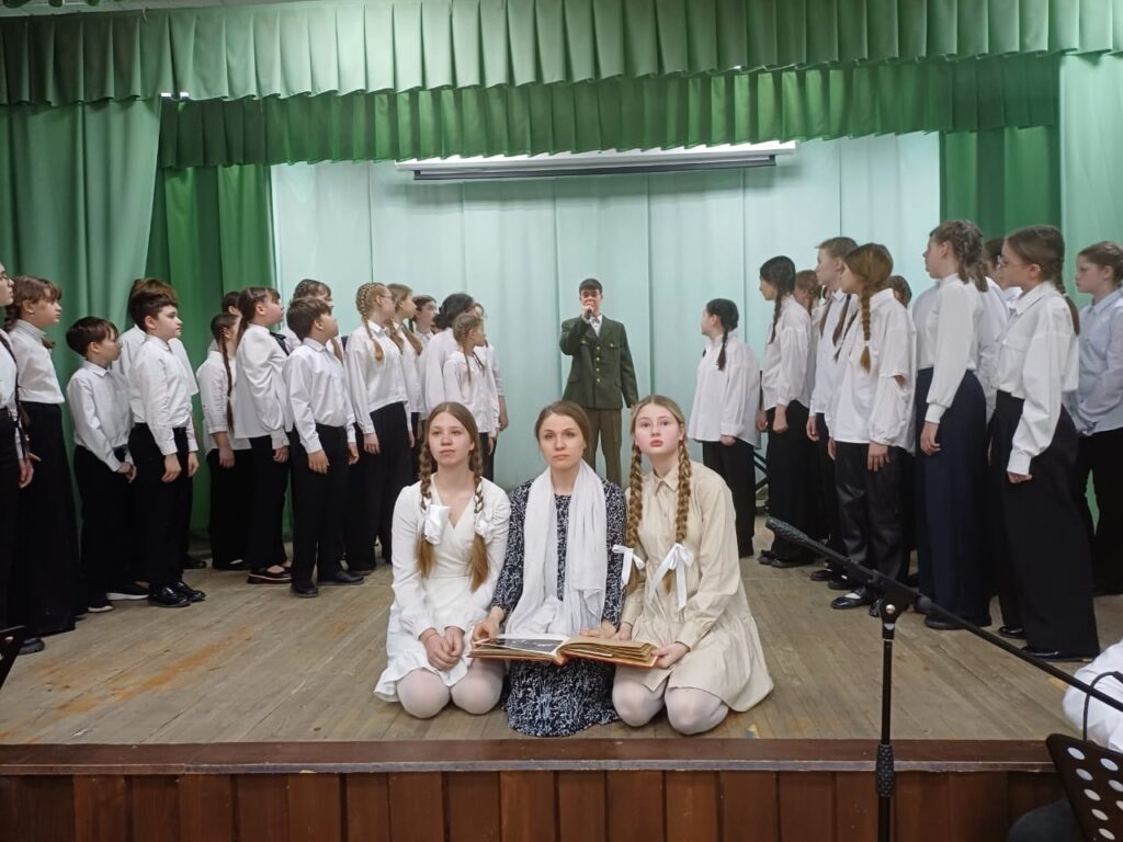 В Губернаторской кадетской школе-интернате полиции состоялась премьера литературно-музыкальной композиции